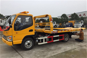 石门哪里有拖车服务