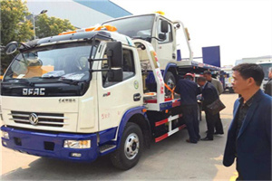 石门汽车道路救援拖车价格